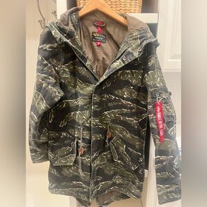 Alpha INDUSTRIES MENS ‎ Camouflage Jacket SIZE S